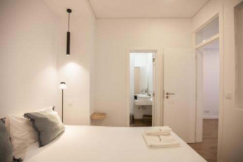 FLH Príncipe Real Minimalist Flat