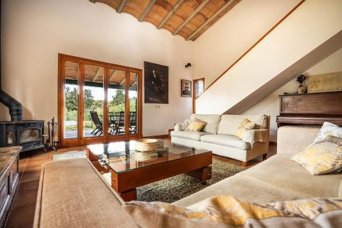Unique Villa- 340m2- Between sea and mountain