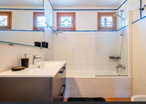 Unique Villa- 340m2- Between sea and mountain