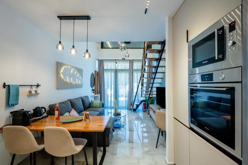 Sun Petradi Loft Apartment
