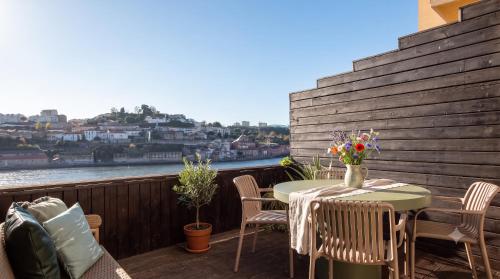 Dream on - River View Villa