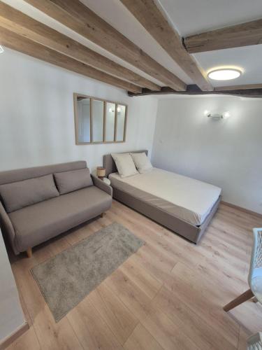 Studio de charme au coeur du vieux Rouen Calme et jardin