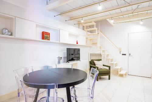 Chiaia Prestige by NapoliApartments