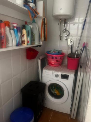 Apt Emerald Torrevieja, 100m from La Cura beach