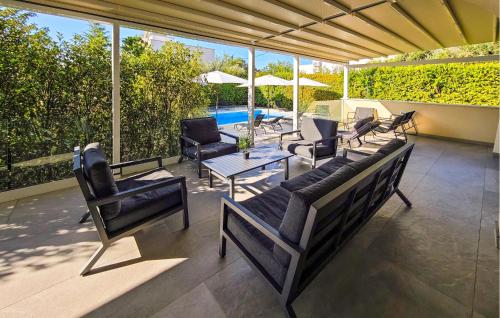 Luxurious Home In Kastel Stafilic