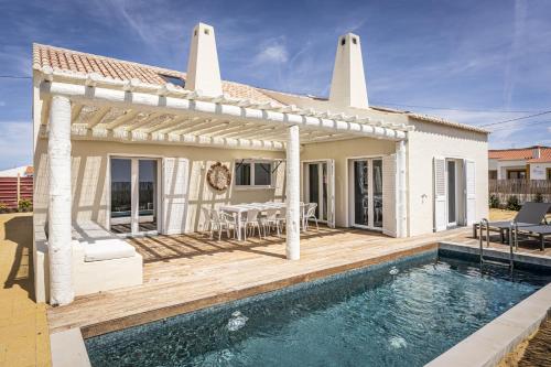 Beach House A by Soul-Houses