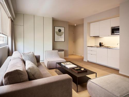 Momo Suites, Acropolis by Aura Homes