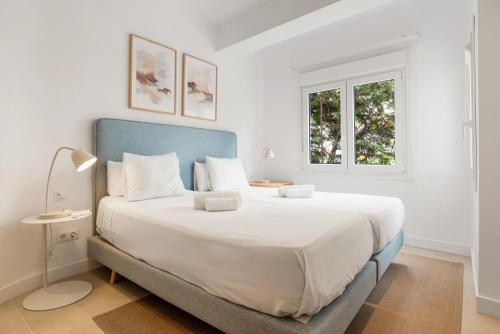 Central Atico 2BR