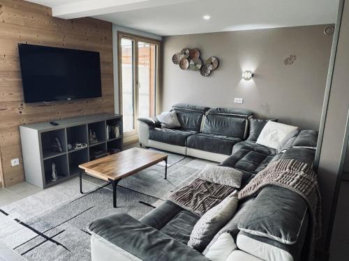 Grand appartement au pied des pistes au village 1800 des Deux Alpes