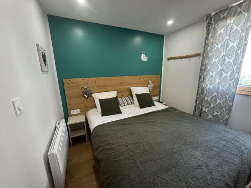 Grand appartement au pied des pistes au village 1800 des Deux Alpes
