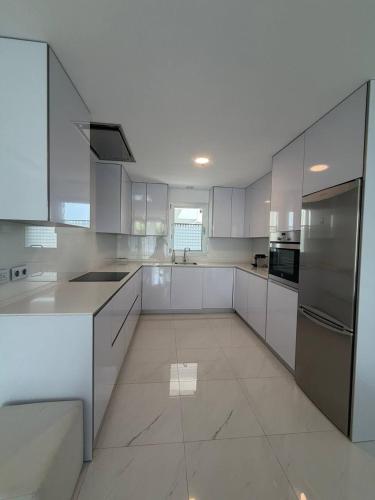Modern 3BR Apartment in Bel Air