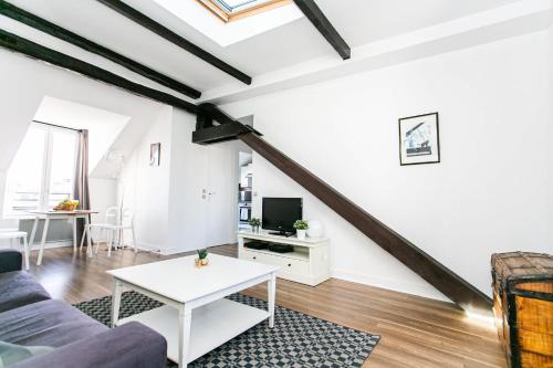 BnBNova - 1BR - Upper Marais & Pompidou
