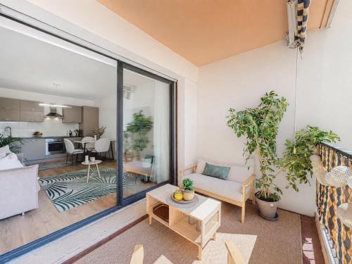 Les Arènes-Appartement entier 15mn à pied du palais et des plages-Parking gratuit