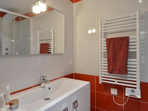 Appartement rénové, centre station, balcon, animaux admis
