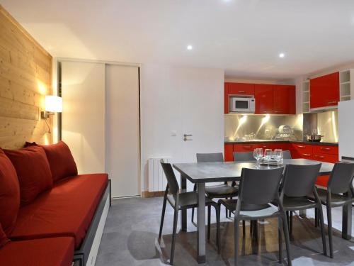 Appartement rénové | 7 pers | Confort | 3 pièces | Centre station | Balcon
