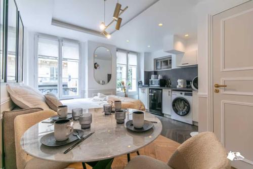 Luxury 1BDR 4P Apartment in the heart of Paris
