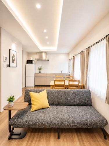M Suites 303