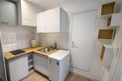 Studio Paris Paris 15eme Proche Metro Tout Confort