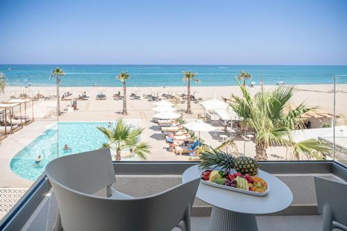 Iperion Beach Hotel