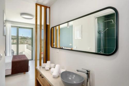 Prestige Sea Breeze Villa Heated Pool & Jacuzzi