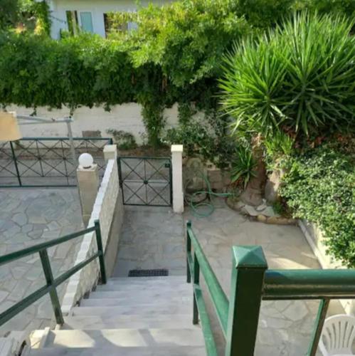 Μεζονέτα 30 μ απο την θάλασσα