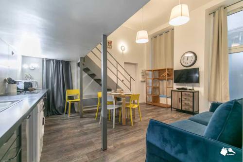 Duplex apartment 2BDR 6P - Center of Paris