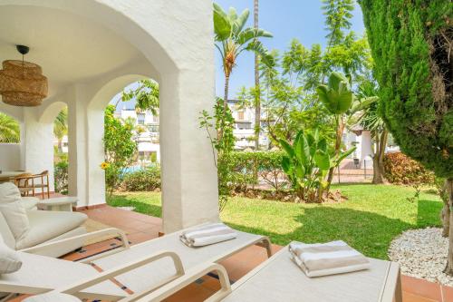 Las Adelfas - 3 Bed Beachside Apartment