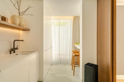 Las Adelfas - 3 Bed Beachside Apartment