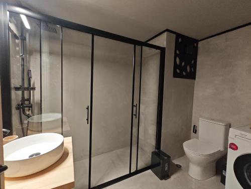 Parea Downtown Apartment - Central Spacious 2BR