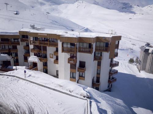 Résidence Roc De Peclet - SPACIEUX APPARTEMENT SUR LES PISTES POUR 6 PERSONNES MAE-7450
