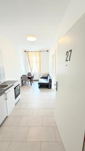 Spacious Apartment Vienna I Mz27