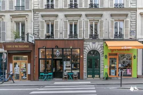 Duplex apartment 4BDR 11P - Moulin Rouge