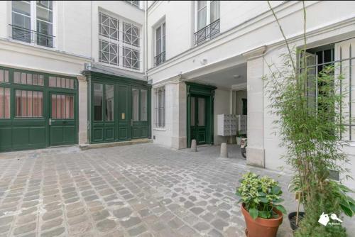Stunning Apartment - 4BR 8P - Gare de l'Est