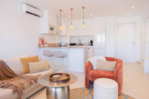 Ac152 - Top Renovated Modern 1 Bed With Pool