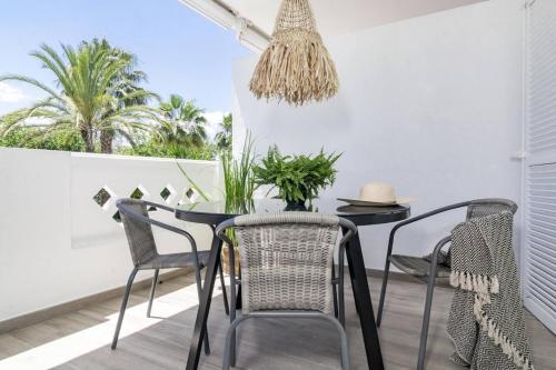 Pr - Stunning Flat Front Line Beach Puerto Banus