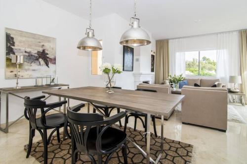 Lbp - 3 Bedroom Penthouse In Nueva Andalucia