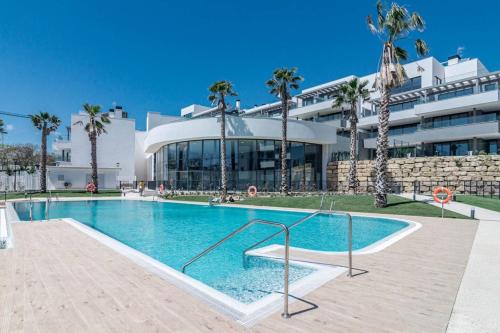 Lme144A Spacious & Luxury Family Home