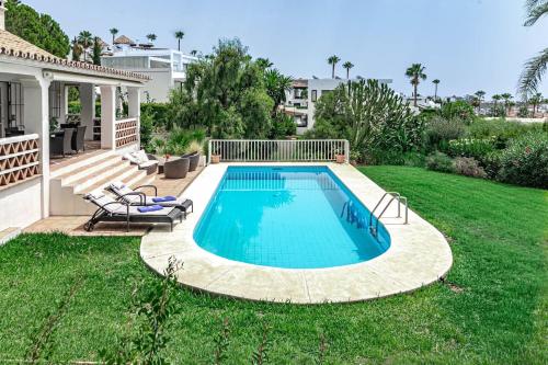 Villa Alegre - Charming Villa With Private Pool