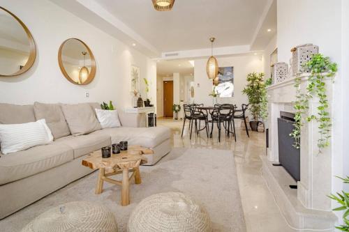 Ar23 - Holiday Flat, Puerto Banus By Roomservices