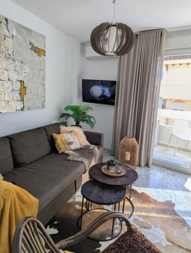 Pin41 - Beachfront 1Br Near Port & Beach