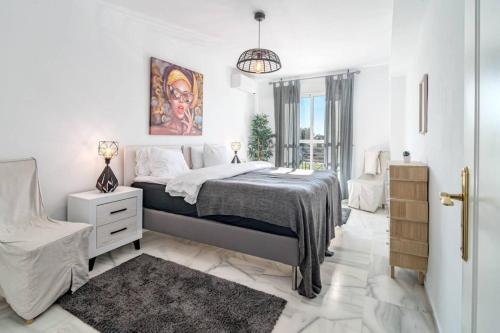 Lcr4 - Large 3-Bedroom Apartment Near Beach
