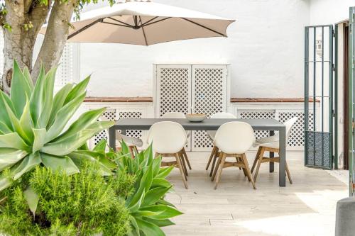 Gc - Spacious Flat In Golden Beach Marbella