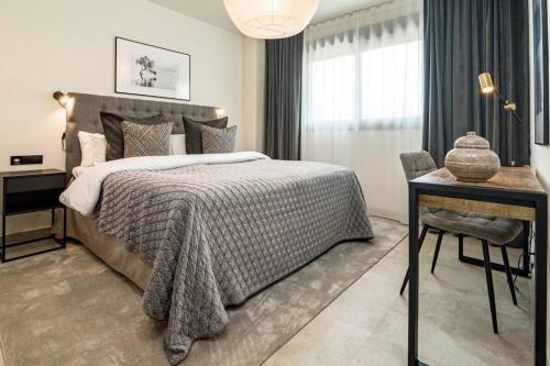 In33K- Stunning City Apartment Close To Beaches