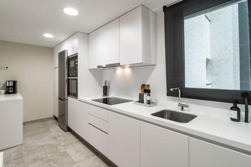In33K- Stunning City Apartment Close To Beaches