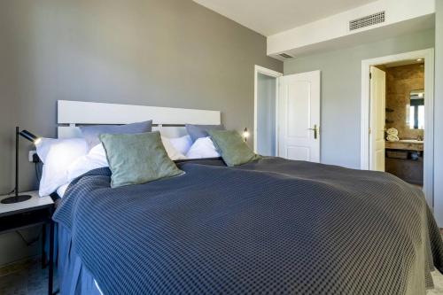 La- Beautiful 3 Bedroom Penthouse Close To Sea