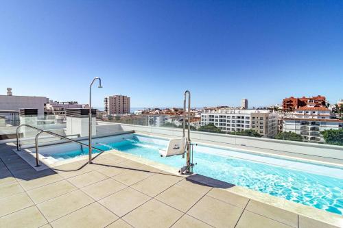 Zaga2C - Brand New Modern Apartment 200M To Beach