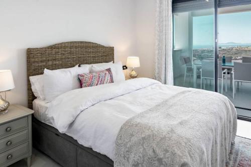 Lae23I- Modern Apartment In Luxury Urbanisation