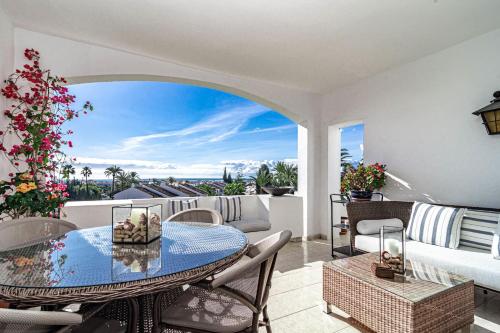 Ma - Elegant Apartment With Sea Views