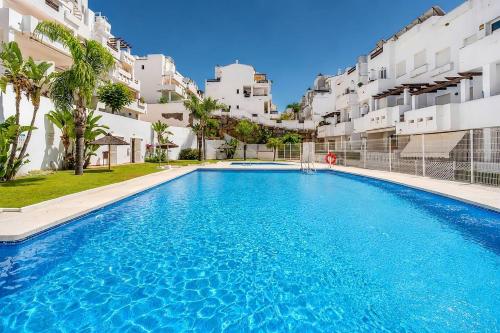 Vr1B - Golfside Escape Near Estepona