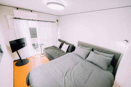 102 Fukuoka Nakasu Stay 1BR with Private Garden